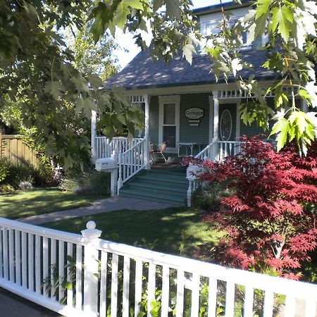 Second Street Cottages Ашленд Екстериор снимка